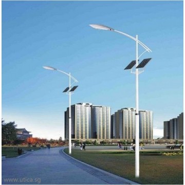 UTICA® Solar Street Light 150-30